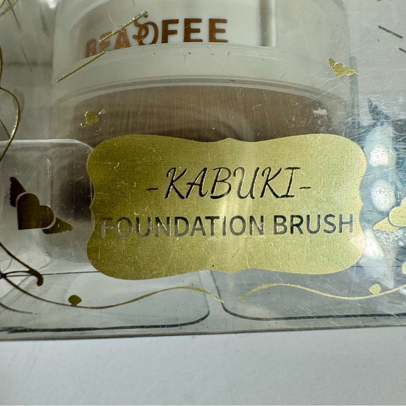 NWT. BEASOFEE Foundation Brush Flat Top. New in sealed box. Makeup Brush Kabuki - Picture 3 of 10